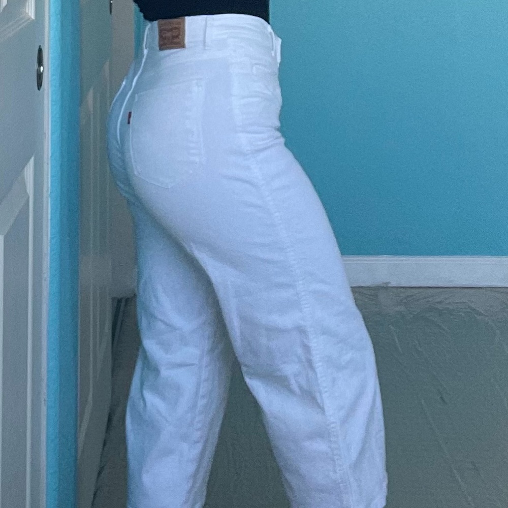 Levi's White Jeans